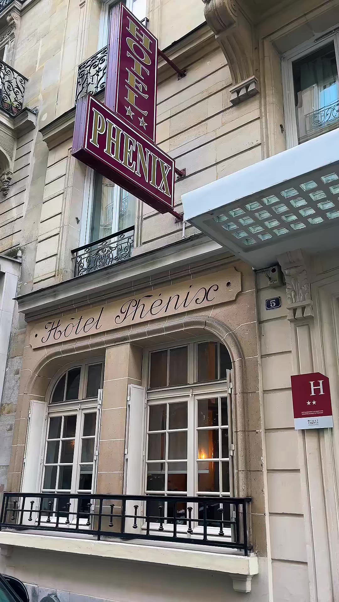 Paris 영상 4
