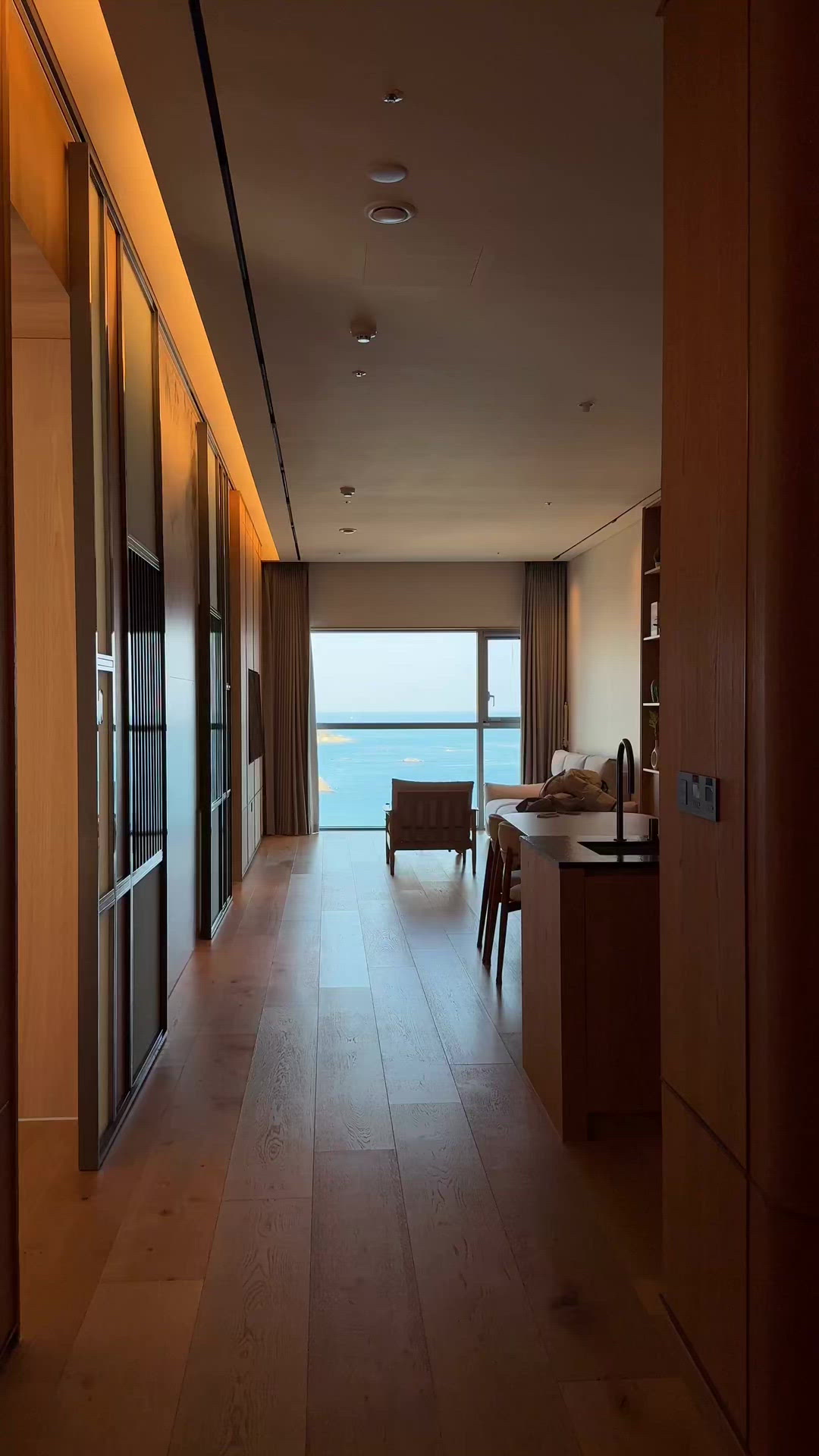 Busan 영상 3